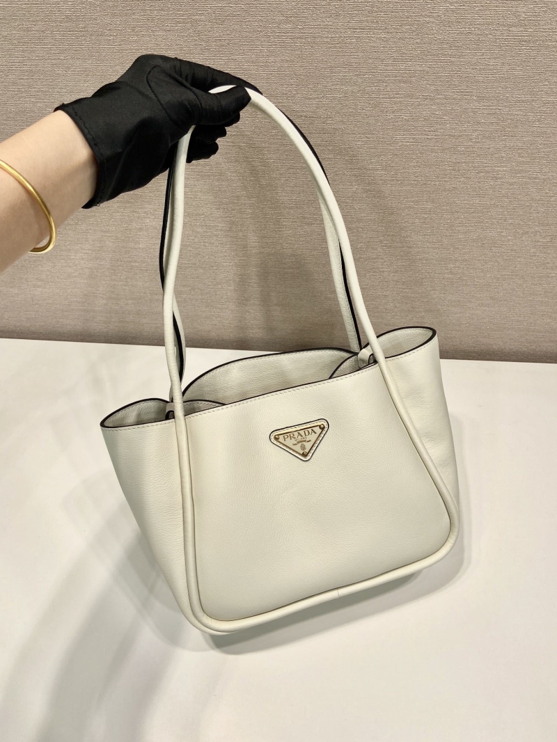 Pra*a bucket bags